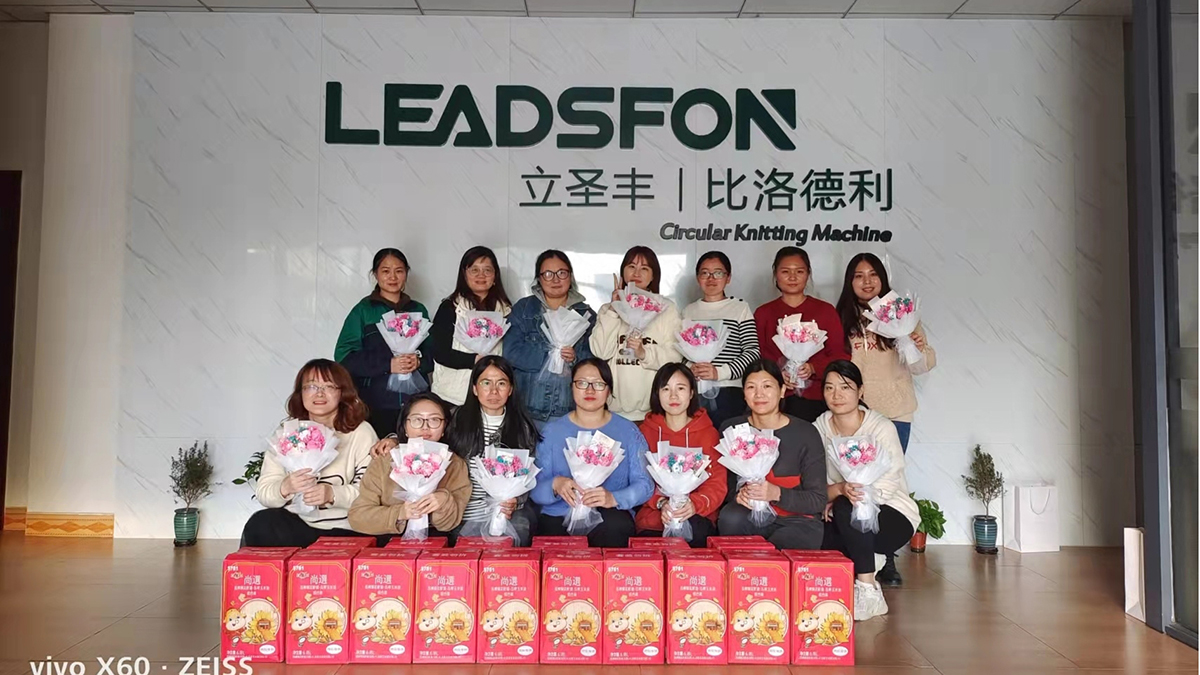 Happy international women’s day! – Leadsfon knitting machines